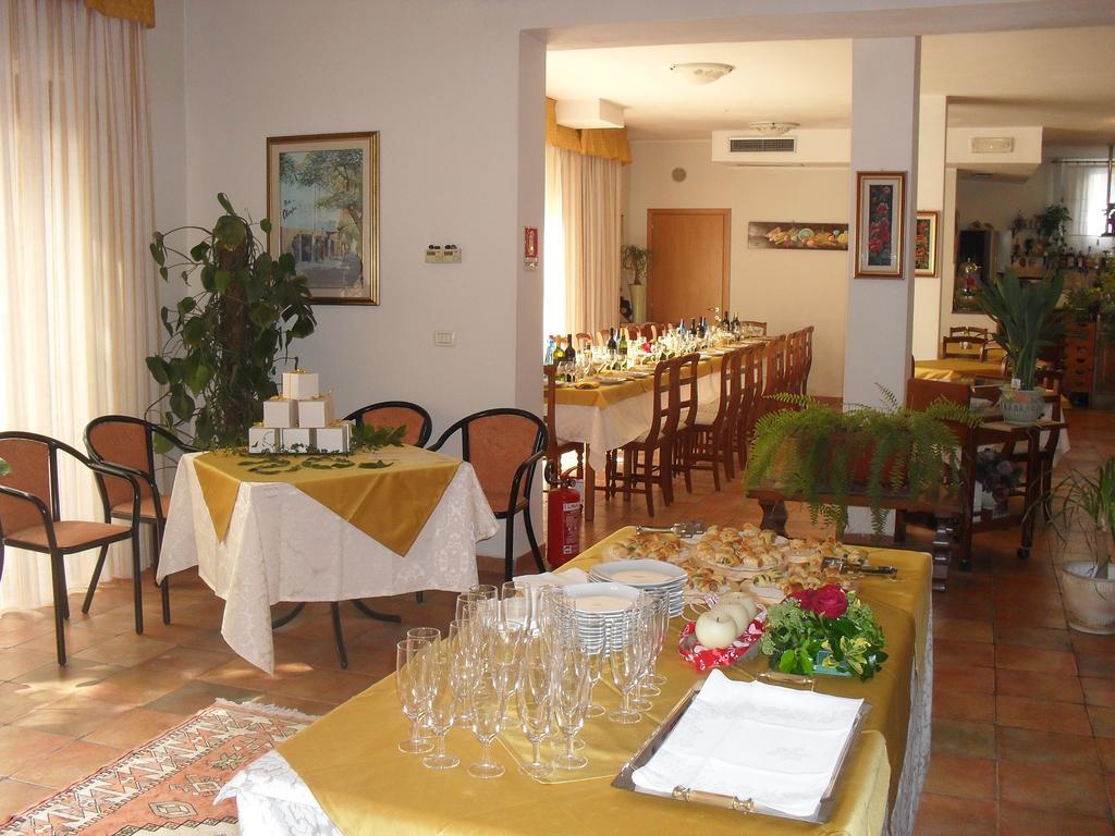 Albergo Ristorante Olimpia Abbadia San Salvator Extérieur photo