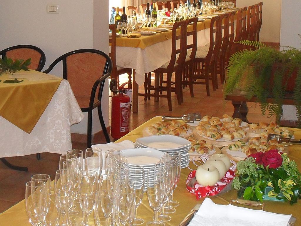 Albergo Ristorante Olimpia Abbadia San Salvator Extérieur photo
